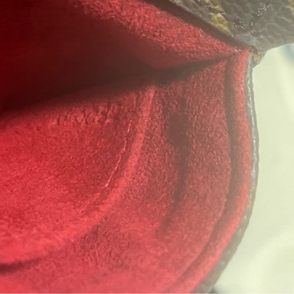 Louis Vuitton Partition Wristlet/Clutch - Picture 6 of 6